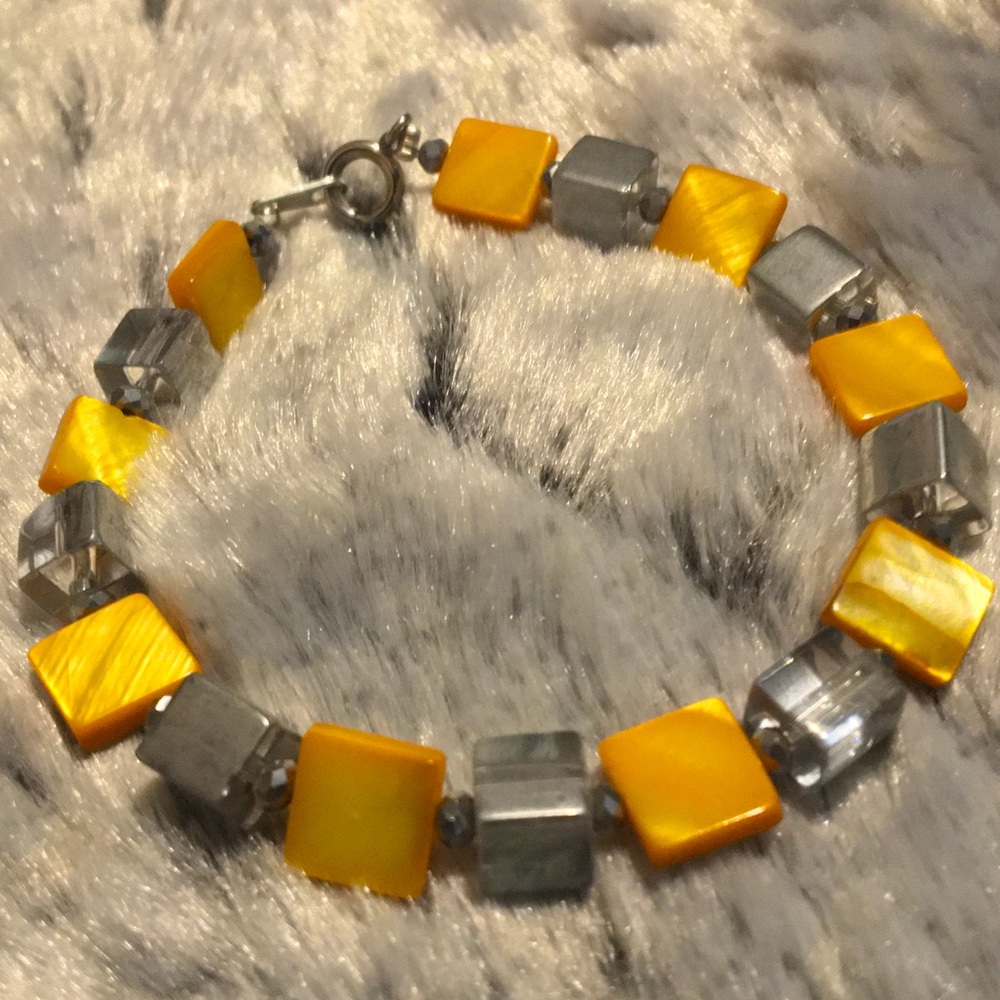 Mother of Pearl & silver Glass Square Bracelet